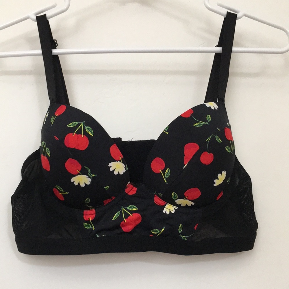 Cherry/blossom bra